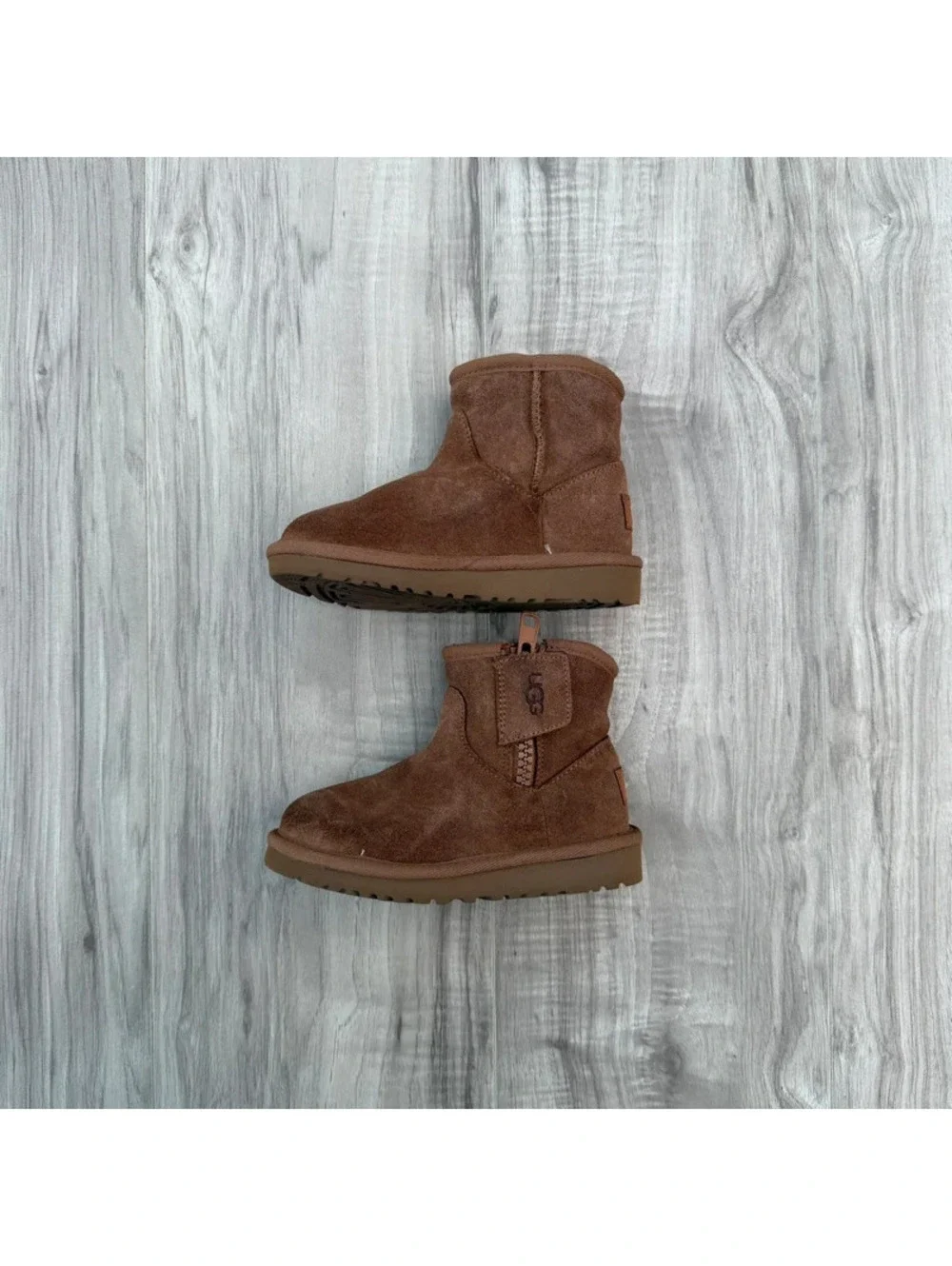 UGG kids adri